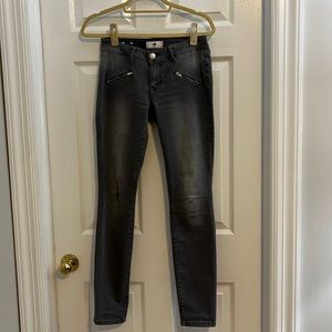 Cabi style #5167 gray zip pocket denim skinny jeans size 2